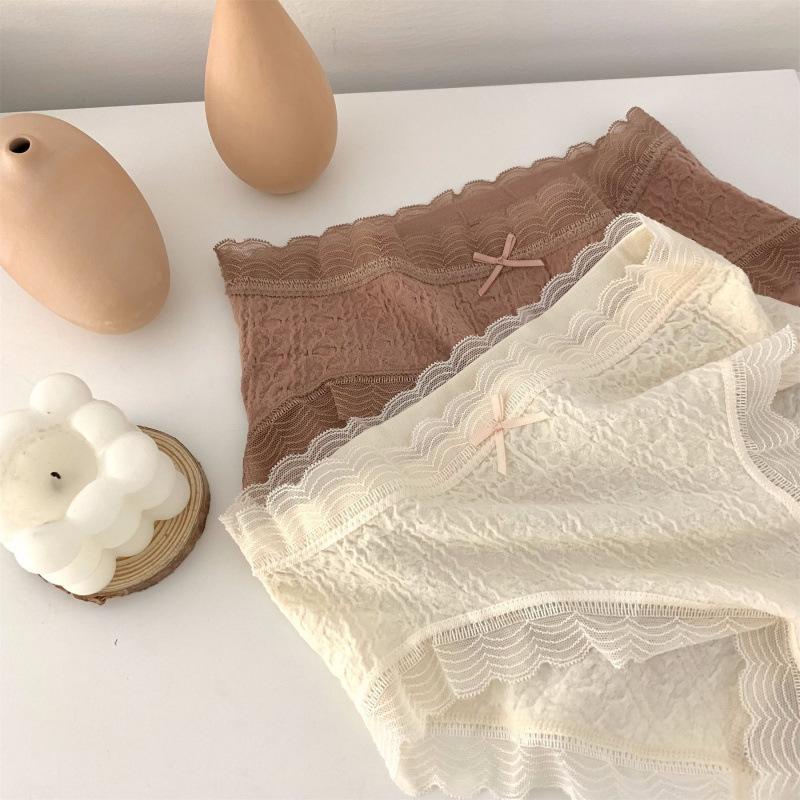 Ladies Spring and Autumn Fashion New Lace Cotton Crotch Breathable Waist Triangle Briefs
