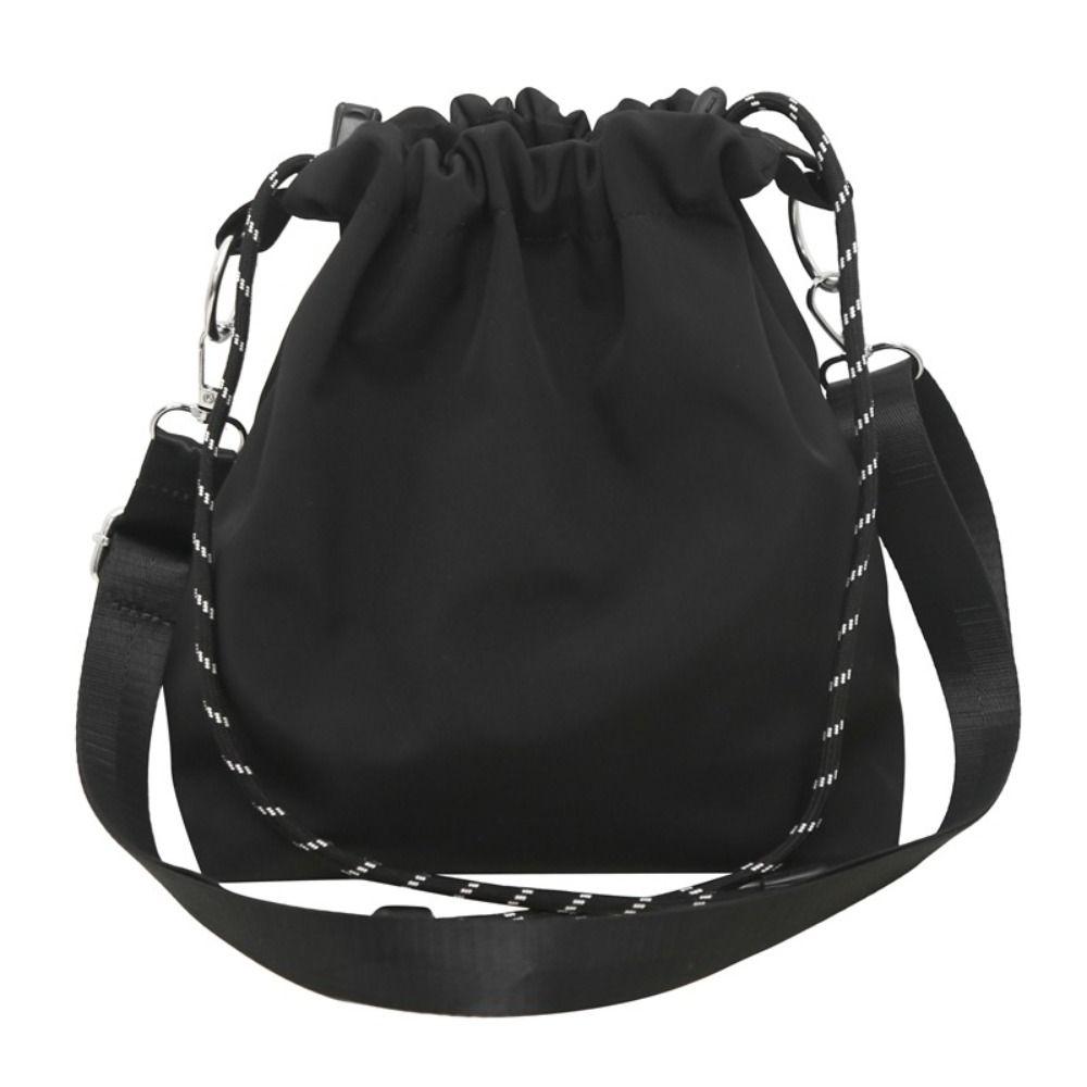 

Korean Style Nylon Shoulder Bag Solid Color Sports Crossbody Bag Office Worker чёрный