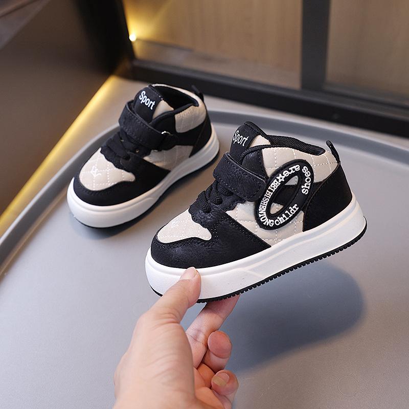 Children's sports shoes 2025 spring and autumn new boys high-top casual shoes children's college wind board shoes baby girl shoes