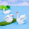 Adorabile Piese Decorative Miniaturale cu Lebede, Rășină în Stil Desene Animate