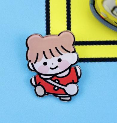 Cute Japanese Acrylic Brooch with Bunny Design, Girls Bag Accessory Pin