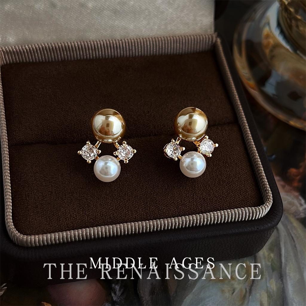 Серьги-гвоздики с цирконами цвета шампанского жемчуга, легкая роскошь, модный, в стиле для commuters, элегантные серьги