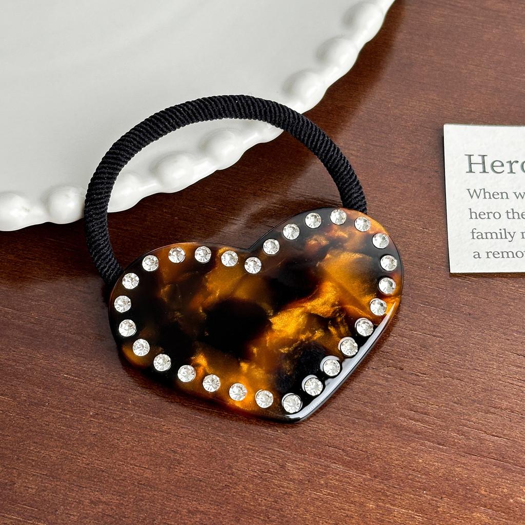 Chic Heart Shaped Rhinestone Hair Clip And Scrunchie Set For Stylish High Ponytails