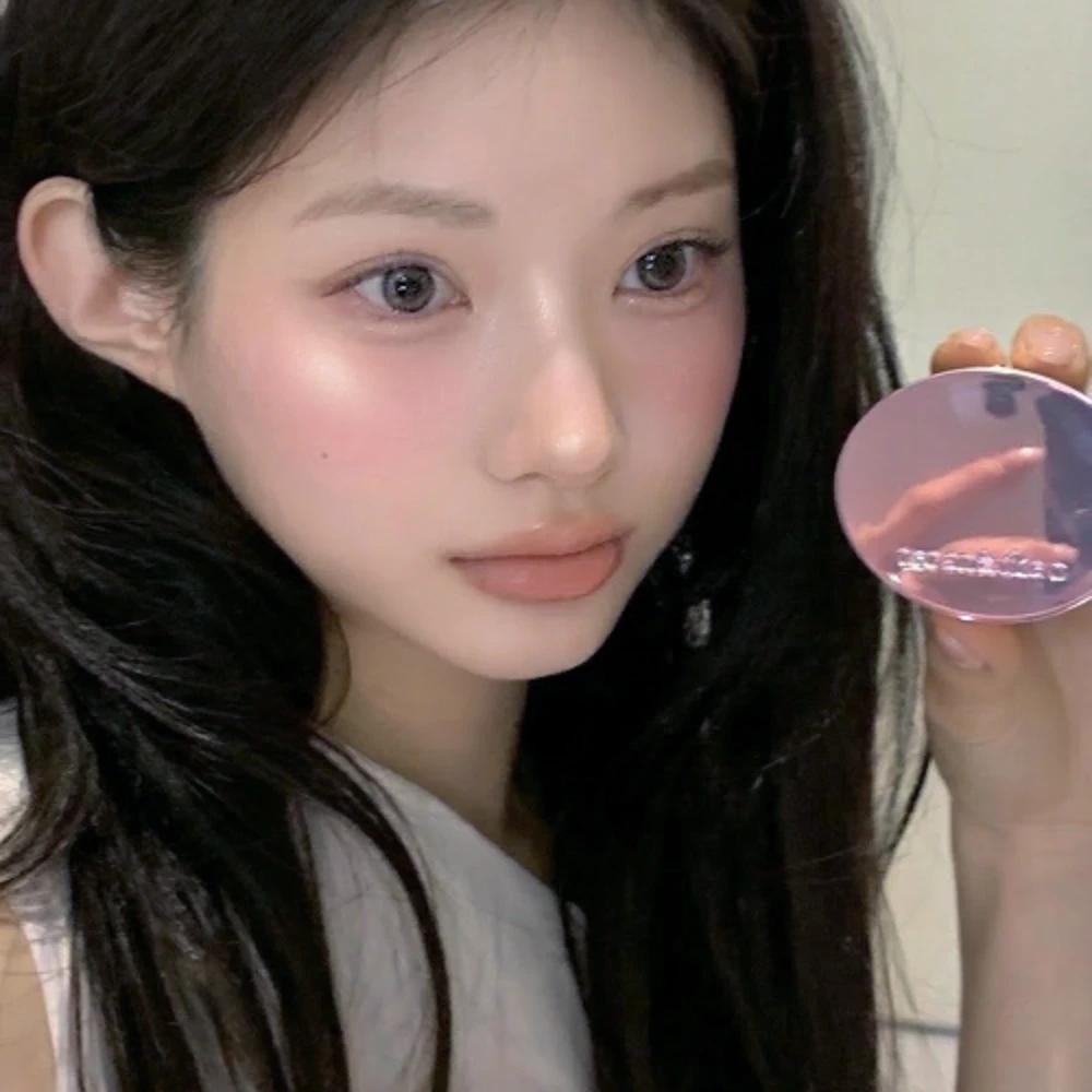 Taeo & The Hangang Yunseul Transparent Highlighter 00 Orgasm Glow