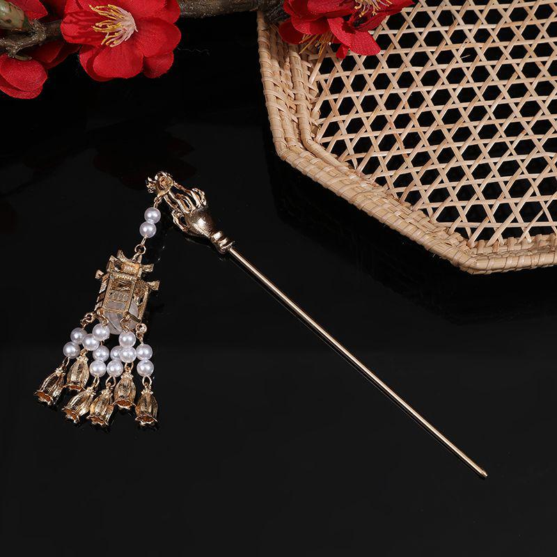 Luminous Tassel Lantern Hairpin: Retro Fairy Court Headwear