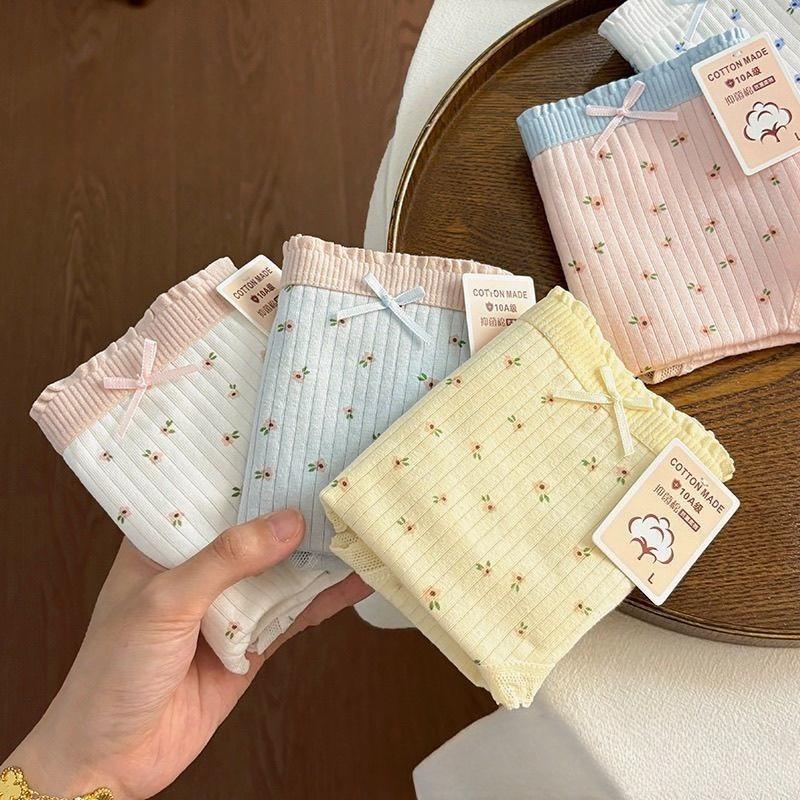 Bedruckte Damenunterwäsche aus Baumwolle, atmungsaktiv und niedlich, mittlere Taille, Spitze, kantenloser Slip