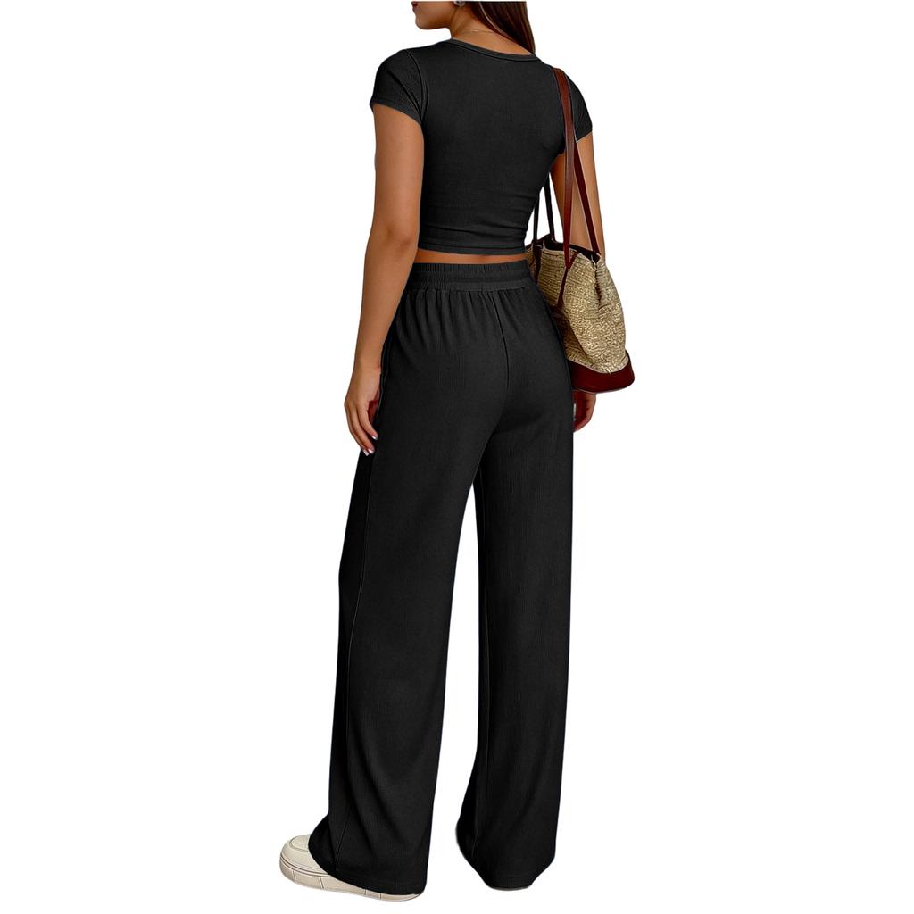 Moderiktig och färgglad casualkostym för kvinnor