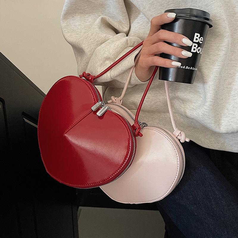 Trend style personalized red love small bag women's casual high-end messenger change bag
