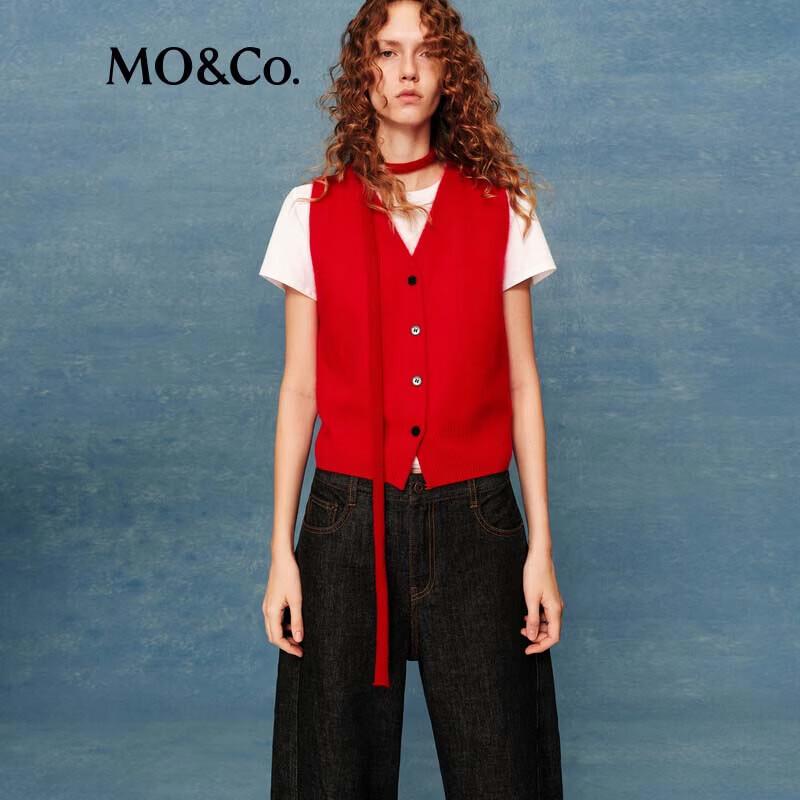 MO&Co. Women's V-Neck Lamb Wool Knit Vest