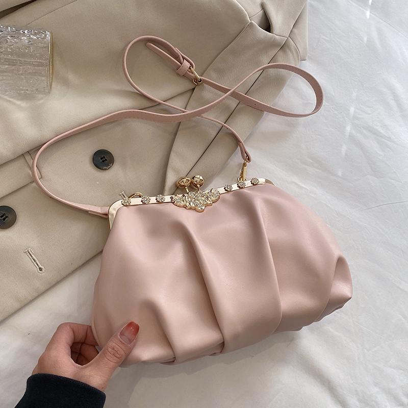 Fashion Cloud Handbag Tote 2026 Top Brand Women DesignerHandbags Evening Party Clip Clutch Small Shell Shoulder Crossbody Bag