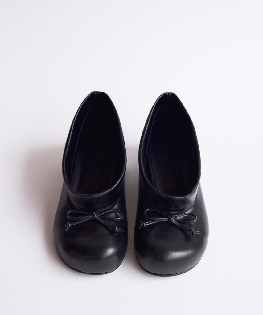 Epingler Dumpling Shoe - Black