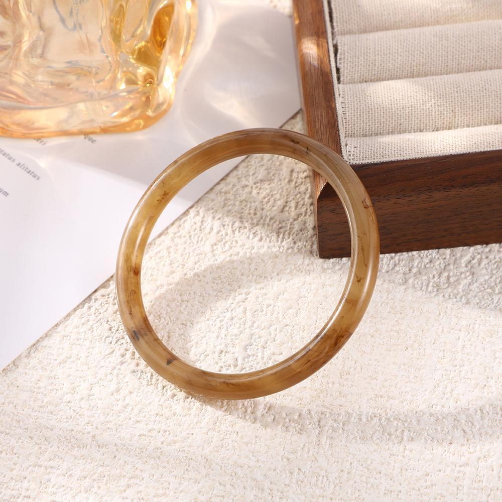 European & American Geometric Ombre Coffee Resin Bangle Bracelet - Unique Design Jewelry