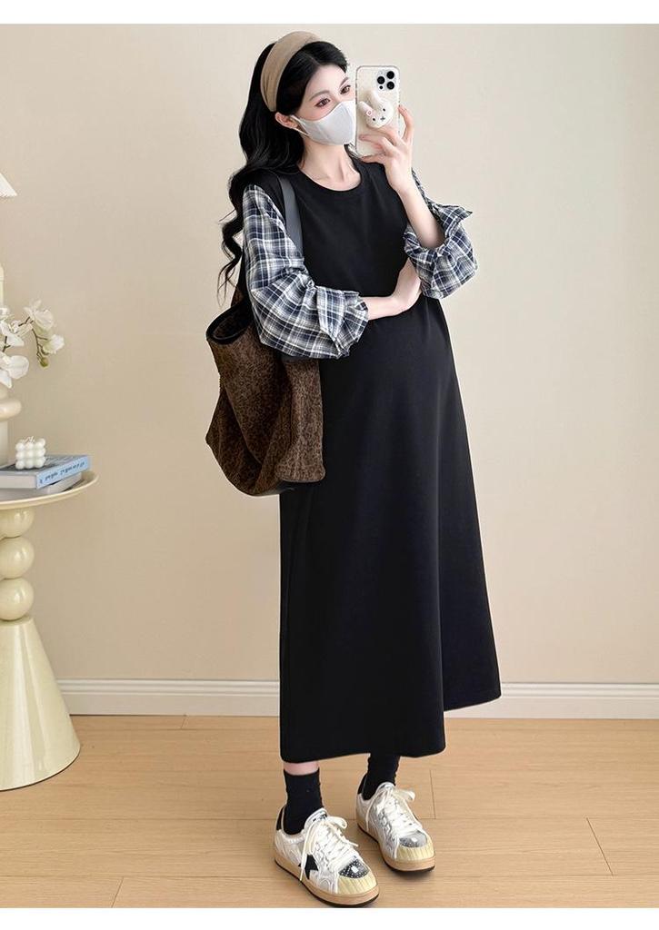 2026 Spring Korean Style Plaid Patchwork Maternity Hoodie Dress - Loose, Comfortable, Fake Two-Piece