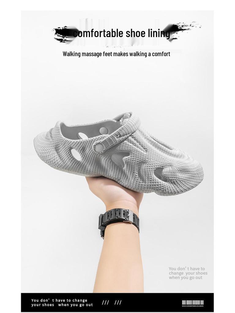 Men's Coconut Hole Non-Slip Outdoor Beach Sandals - Summer Baotou Slippers