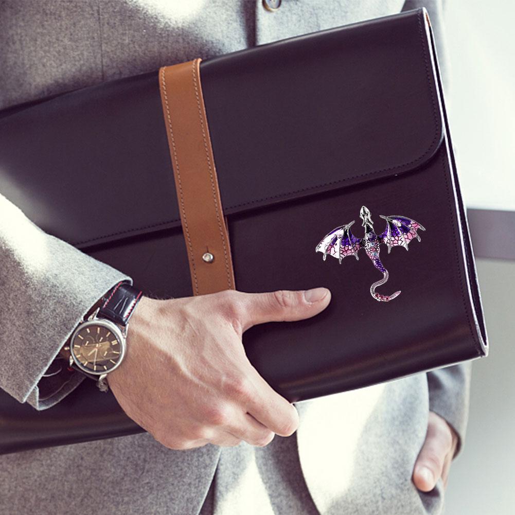 Fliegende Drachenbrosche Vintage Drachenbrosche mit Strass Emaille Drachenbrosche Exquisite Kleidung Hut Taschenaccessoires