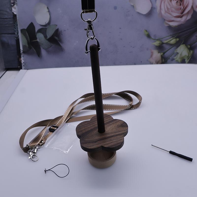 Wrist Yarn Holder For Crocheting Yarn Storage Knitting Tool Wooden Wrist Strap Knitting Yarn Organizer