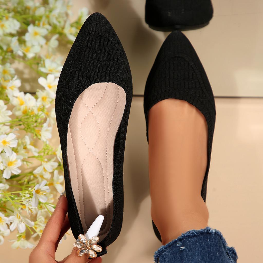 Fashion Retro New 2025 Women Flat Shoes Fashion Leisure Comfortable Walking Large Size Pointed Shallow Elastic Knitting Face Shoes