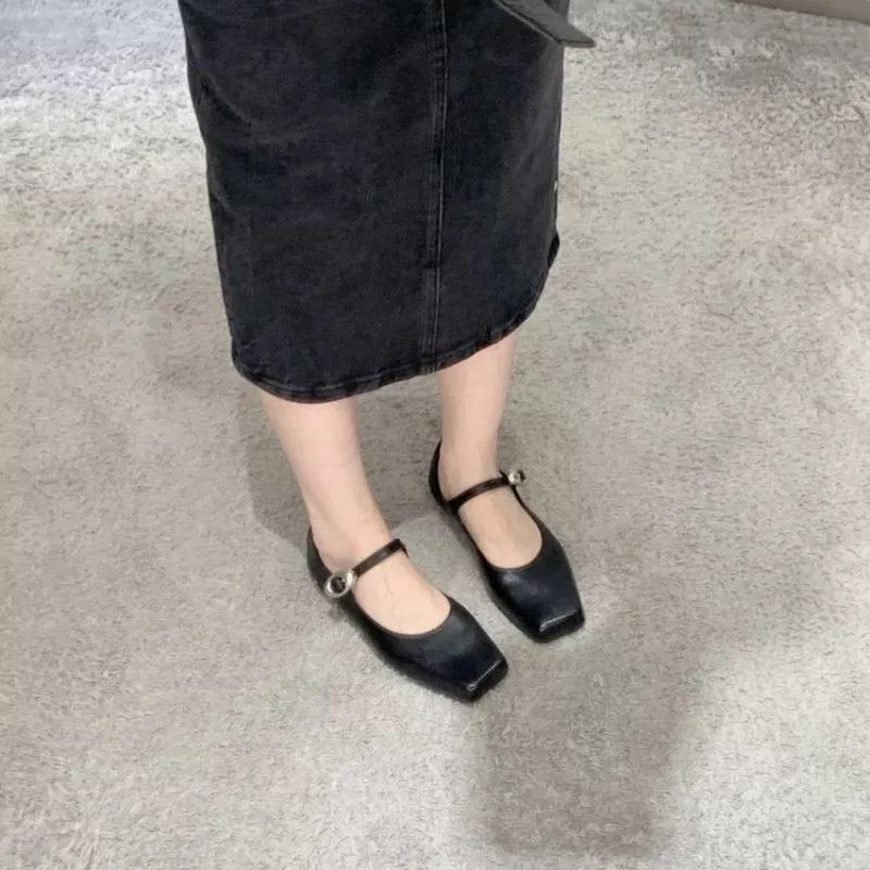Leather French niche square head flat bottom one-word buckle with Mary Jane single shoes women's 2025 spring new ballet shoes