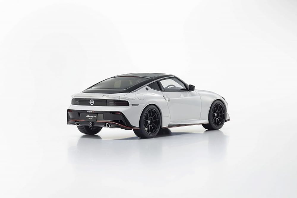 Kyosho Samurai Nissan Fairlady Z Nismo 2024 hotový produkt KSR18062W 1/18 (Bílý)