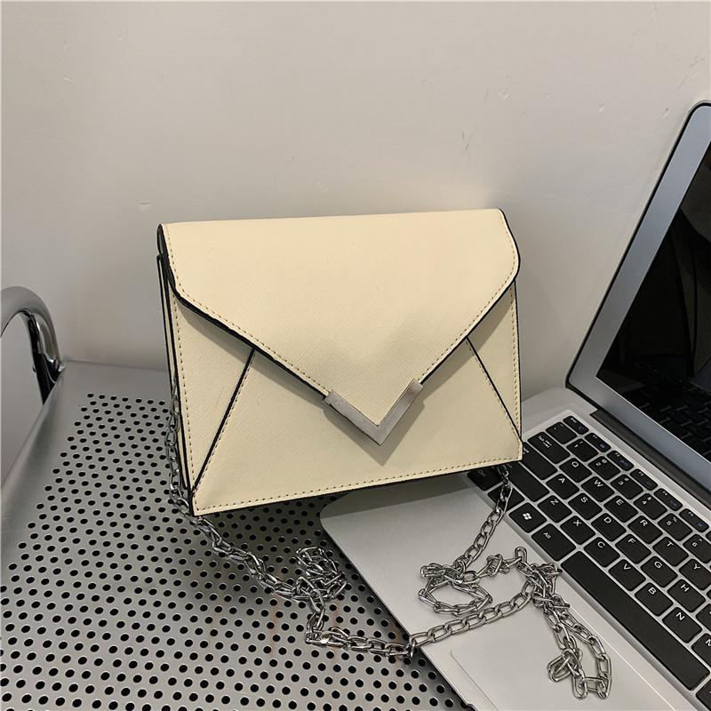 Stylish Urban Minimalist Women's Shoulder Bag Small Square Vintage Design