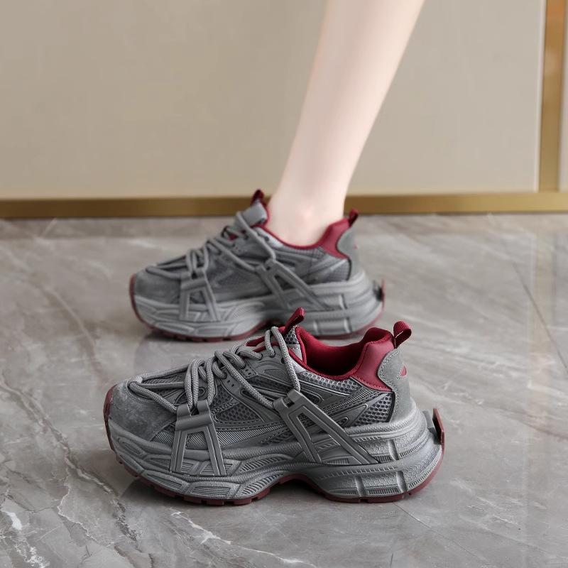 Thick-soled Women's Summer New Mesh Breathable Gray Casual Versatile Sports Shoes Women's Velvet Models
