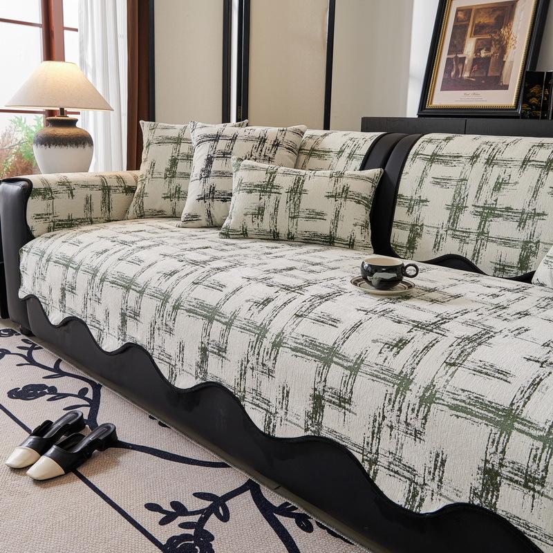 

Light Luxury Sofa Cushion, Modern Simple And High-End Leather Sofa Cover, Non-Slip Chenille Seat Cushion, Universal Sofa Towel For All Seasons 70*70cm