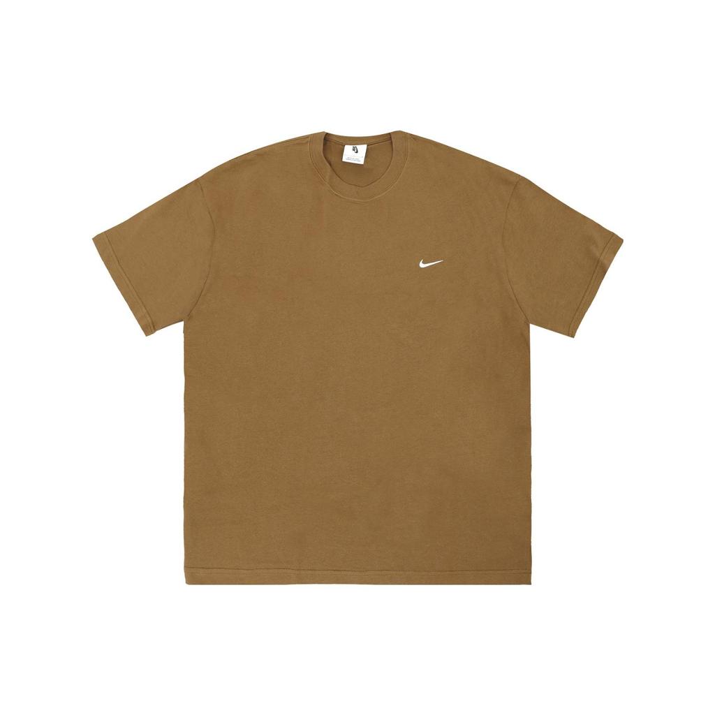 Nike Solid Color Badge Embroidered Crew Neck T-Shirt Men Tops Light-Brown DA0321-270
