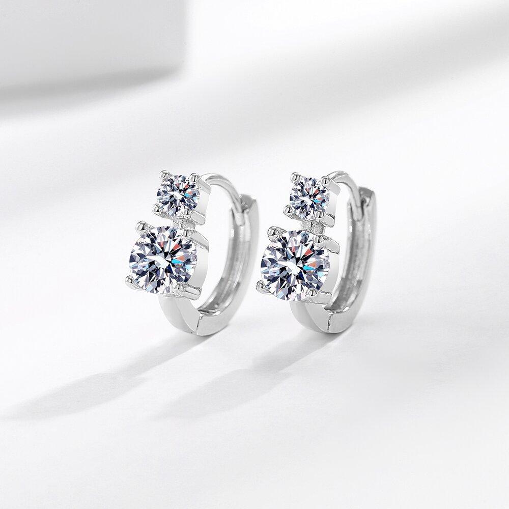 2026 Легкая Роскошь Супер Блестящие Серьги с Фианитами Женские Позолоченные 18K Золотом Женские Пусеты Простые Серьги Украшения