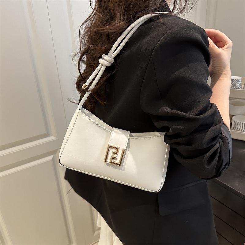 Texture popular armpit bag women's new trend solid color urban commuter shoulder messenger bag women