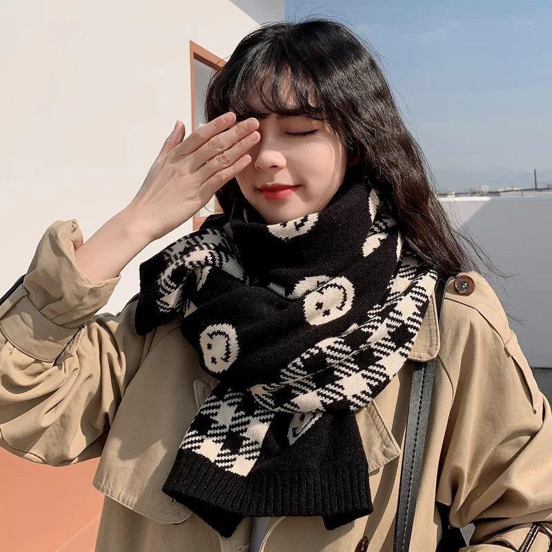 Korean Style Milk Coffee Heart Scarf: Cute, Versatile, Winter Shawl for Women and Students