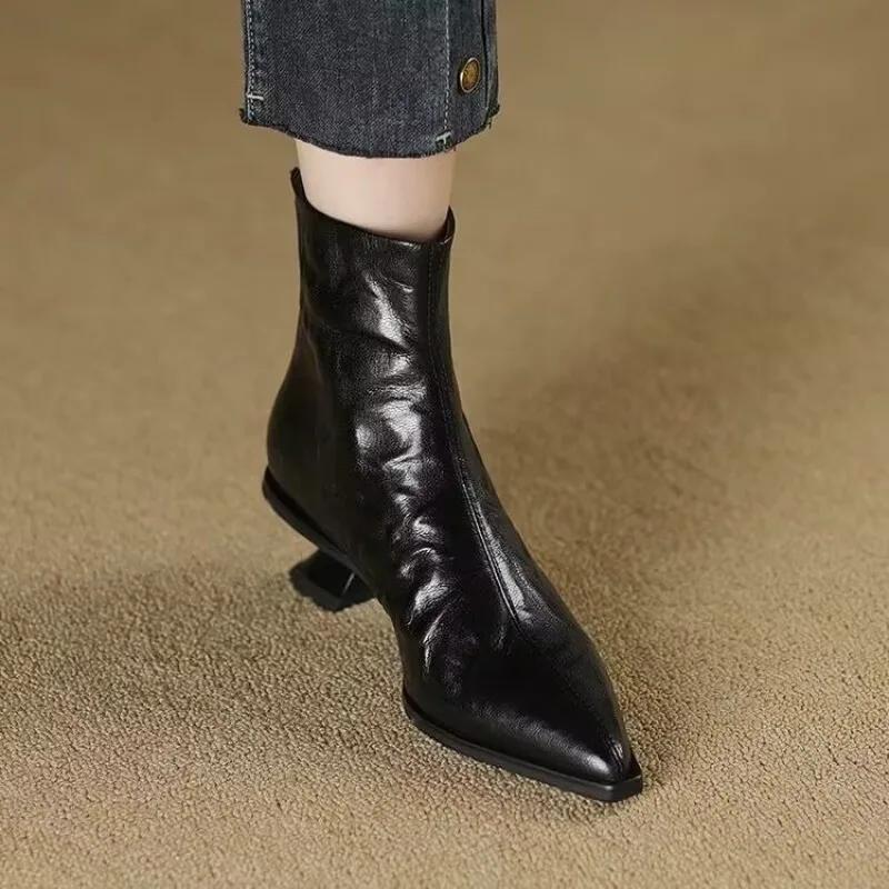 Winter Women Ankle Boots  Designer Vintage Pointed Toe Fashion Thick Heel Shoes Concise Short Botas De Mujer Short Boots