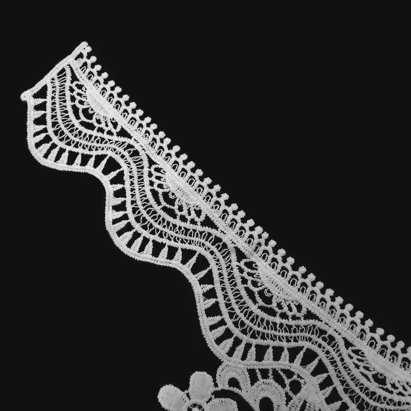 3D Vyšívaná Krajka z Mléčného Hedvábí Korsážový Límec