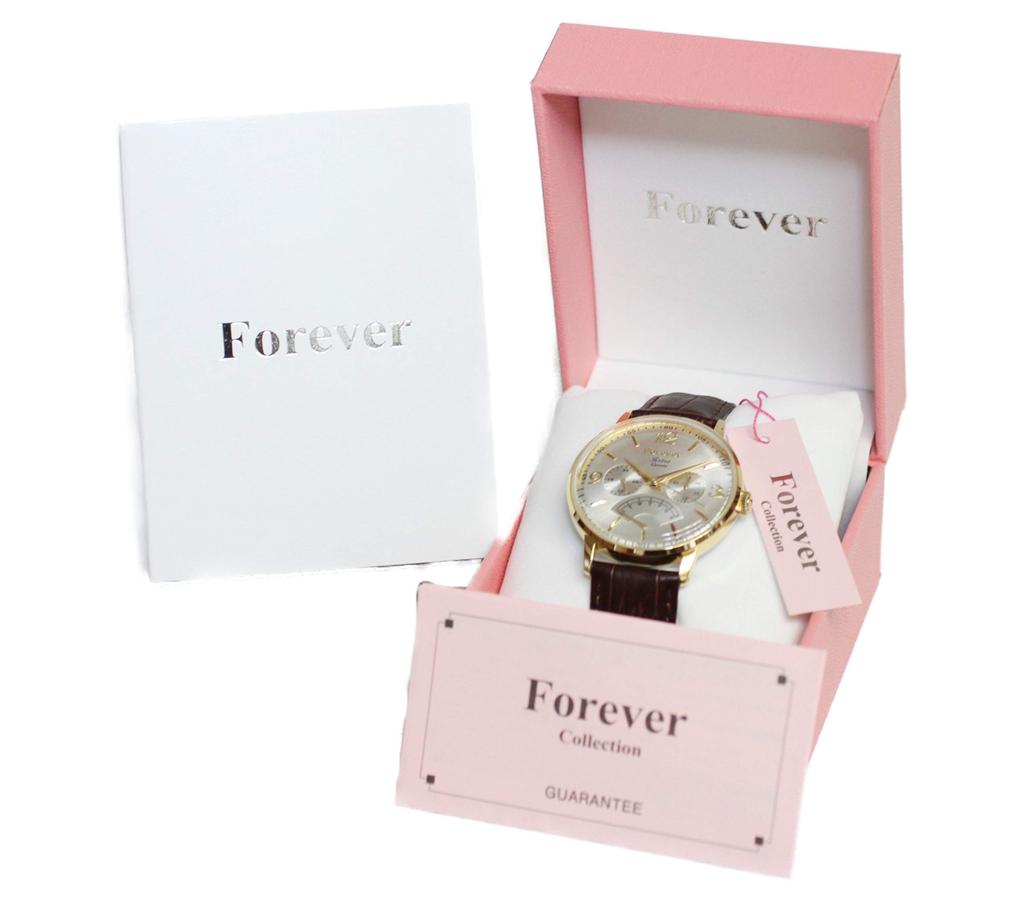 unisex watch with a retro quartz antique and day and date Available in black and white Leather Large, women's movement, finish, function. (SV-BK).