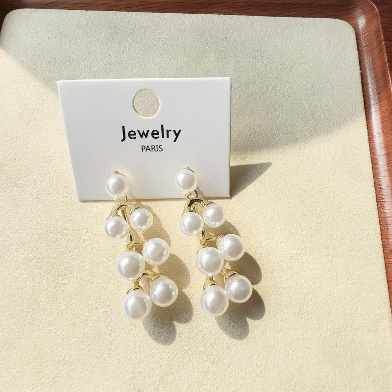 Sweet Retro Cherry Earrings Female Fresh Summer Theme Fruit Design Dangling Drop Earrings Girls Versatile Fashion Accessories