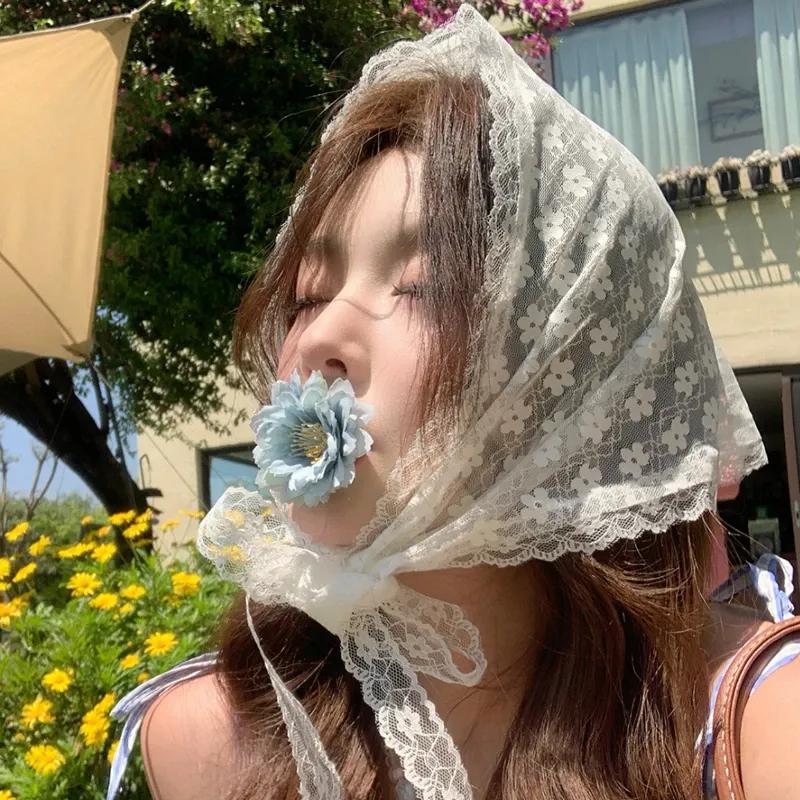 Eșarfă de păr retro dulce cu triunghi de flori pentru femei și fete, eșarfă pătrată cu bandă de susținere coreeană franceză, coafură pastorală de vară din dantelă, veșminte de pălării