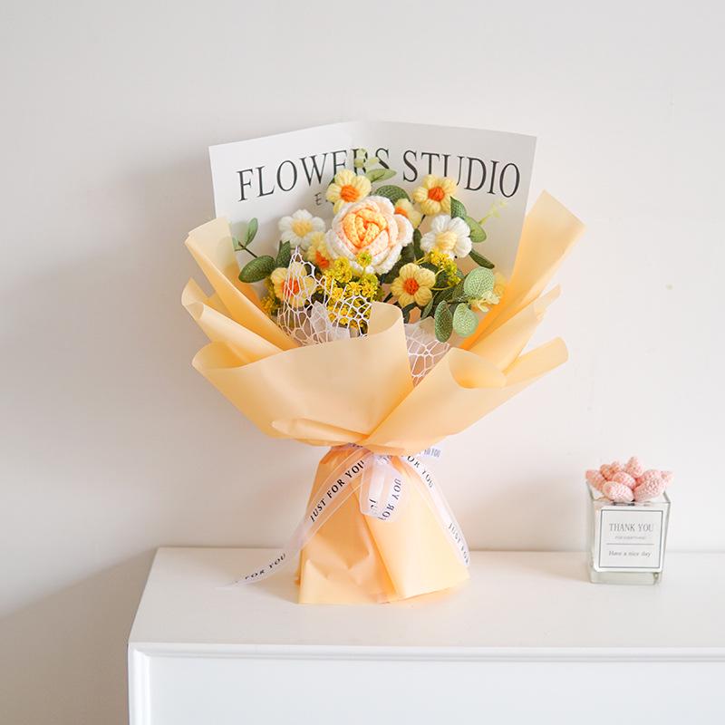 Hand-Knitted Rose Yarn Bouquet - Perfect Birthday or Festival Gift for Friends and Teachers