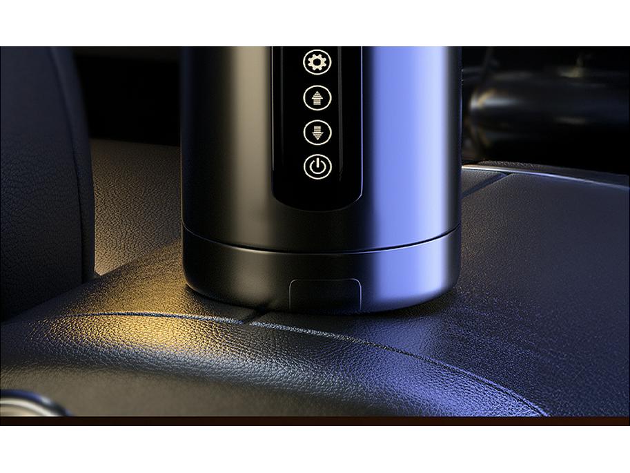 Universeller elektrischer Wasserkocher für das Auto zum Kochen von Wasser