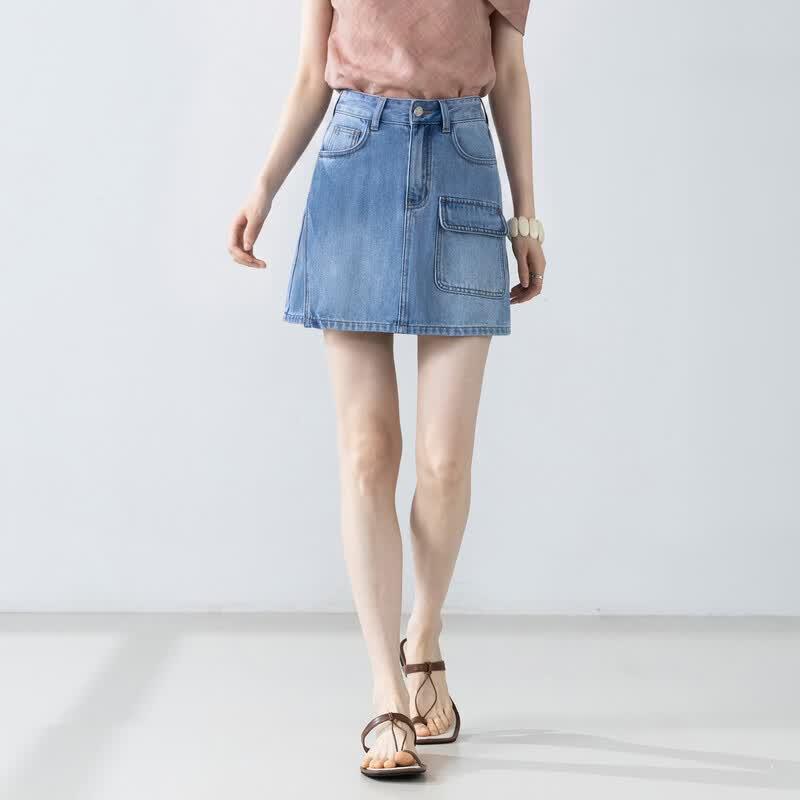 Women's High-Waisted Retro Pocket Denim Shorts