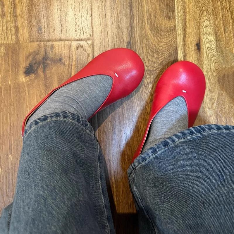 Big Head Shoes Women's 2024 Minimalist Retro Small Red Shoes Flat-soled Grandma Shoes Inner Height Increase Single Shoe Tide