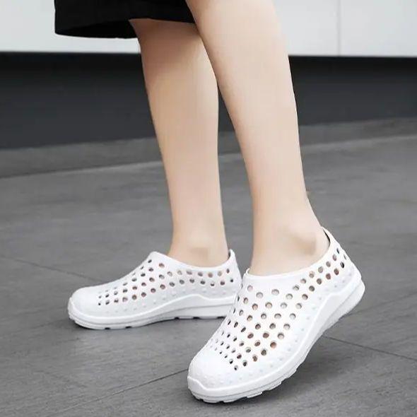 New Summer Large Size Cave Shoes Soft Bottom Outer Wear Beach Shoes Anti-slip Anti-odor Baotou Sports Casual Sandals Hollow Out