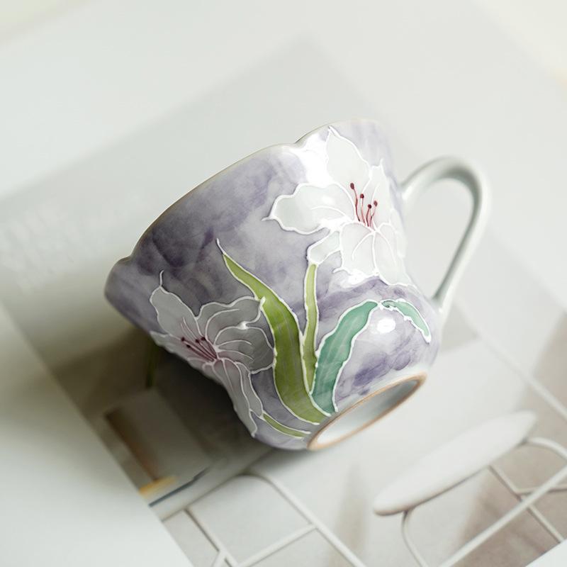 Misty Lavender Hand Painted Ceramic Tea Cup with Floral Pattern Heat Resistant Handle Chinese Style Tea Drinking Vessel