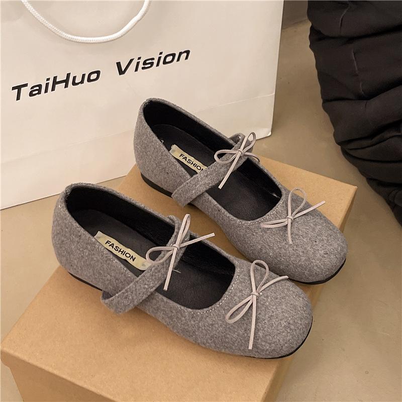 

Французские одинарные туфли с мелким вырезом, одинарные туфли, лето 2025, новые, нежный сказочный стиль, балетки, вечерние балетки, туфли Мэри Джейн 40 темно-серого