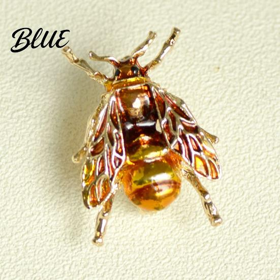 Anti-exposure Buckle Brooch Pin Small Bee Shape Decorative with Black