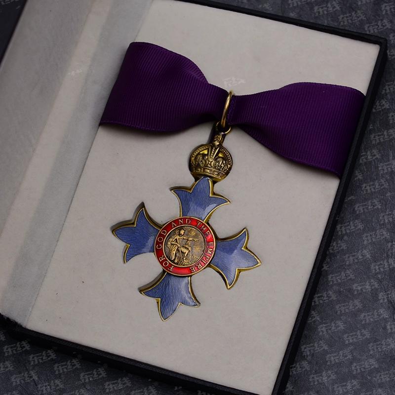 Vojenský kríž kráľovnej Royal OBEMBECBE Rytierstvo Rádu Britského impéria