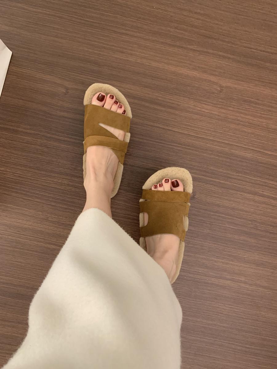 

BEILIXUAN~ French retro casual thick-soled fluffy slippers for women to wear 2025 autumn and winter new fairy cotton shoes 39