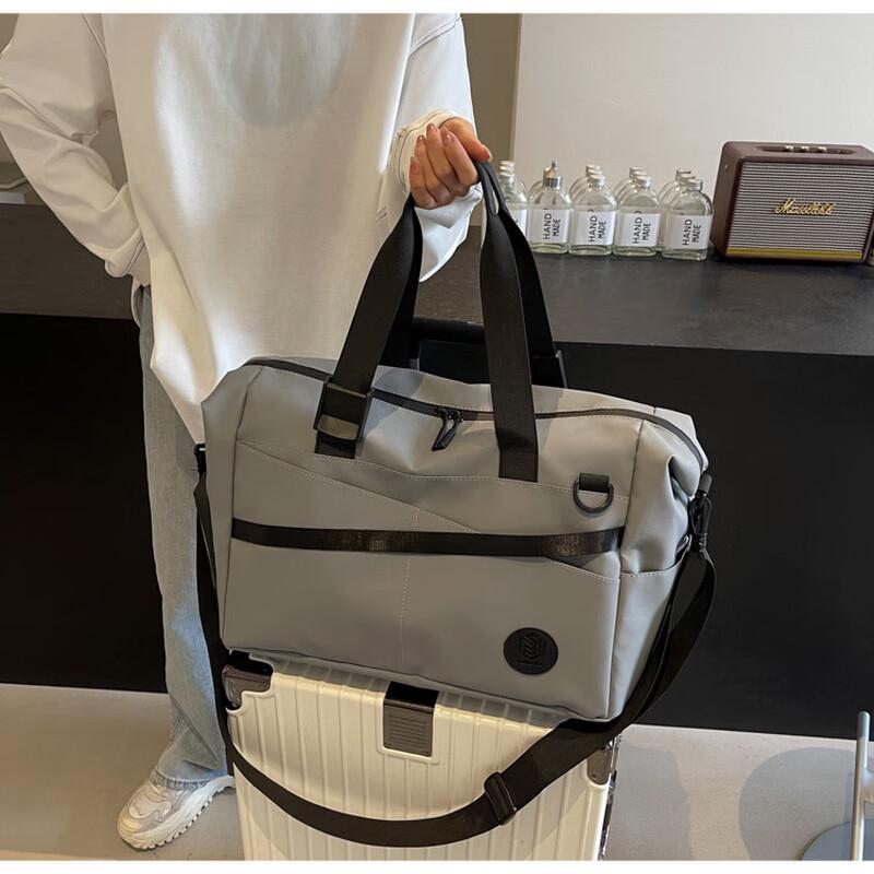 

Dry Wet Separation Travel Duffel Bag