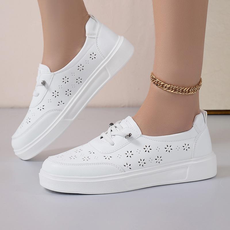 Summer little white shoes women's new fashion soft sole comfortable hollow breathable women's shoes flat breathable casual board shoes