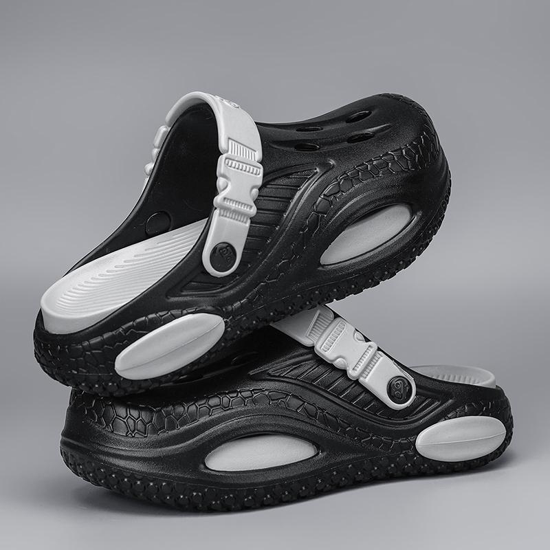 New Breathable Slide Shoes For Men Summertime Eva Clogs Garden Shoes Outside Holes Beach Slide Shoes Plush Comfort Slides Trend Clogs