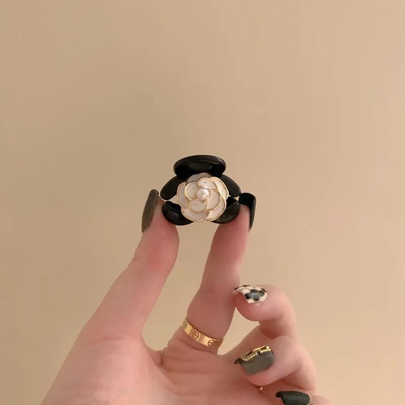 2pcs Black Rose Flower Hair Claw Elegant Temperament Camellia Hair Clip Princess Side Clip Women Girls Bangs Clip Hairpin