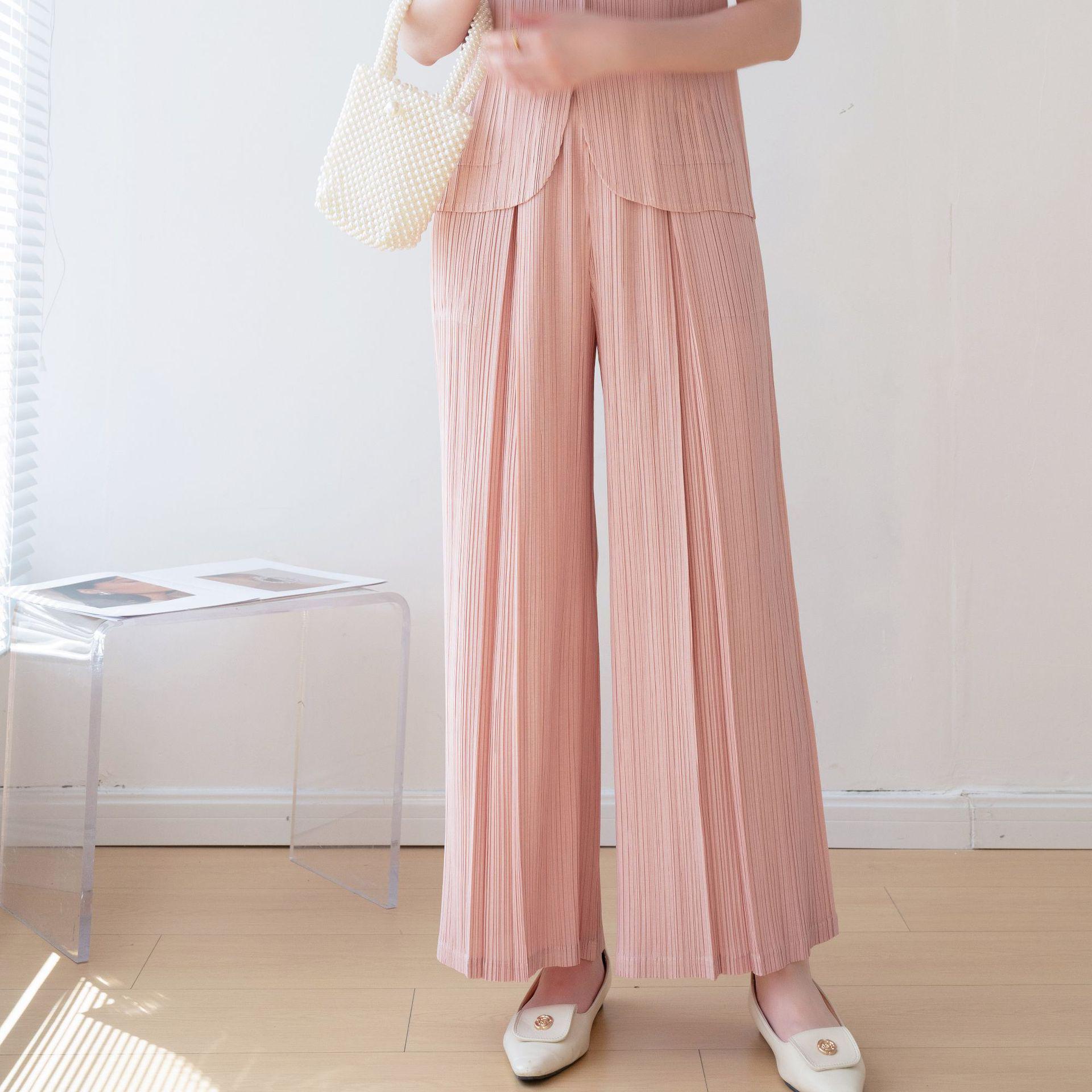 Spring/Summer 2026 Miyake High-End Pleated Korean-Style Slimming High-Waisted Wide-Leg Pants One Size